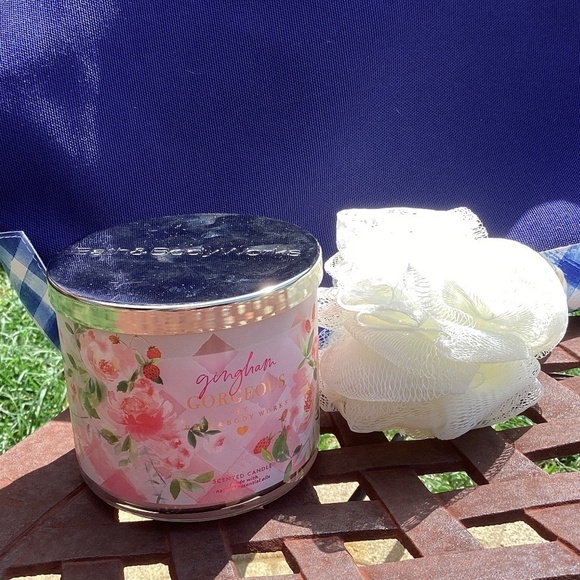 Price Firm NWT Bath & Body Works Gingham Gorgeous 7 Piece Gift Set With Bag - Picture 9 of 11